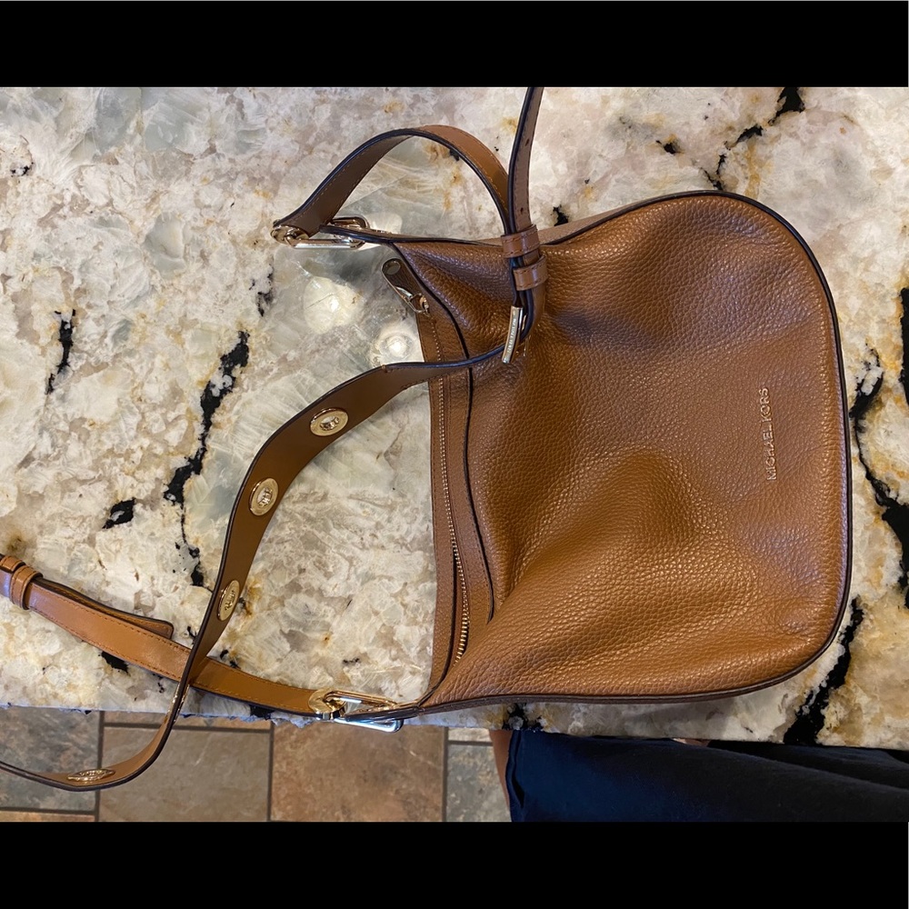 Micheal Kors Purse Crossbody
